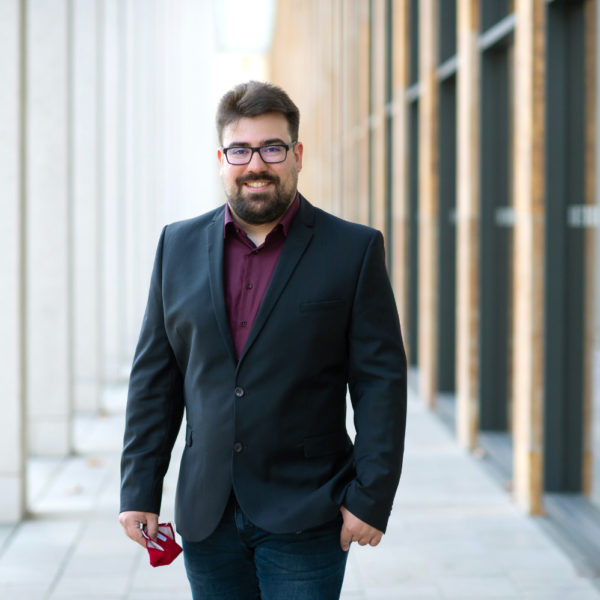 Farsin Alikhani, unser Kandidat für die StVV auf Platz 23 bei der Kommunalwahl am 14.03.2021